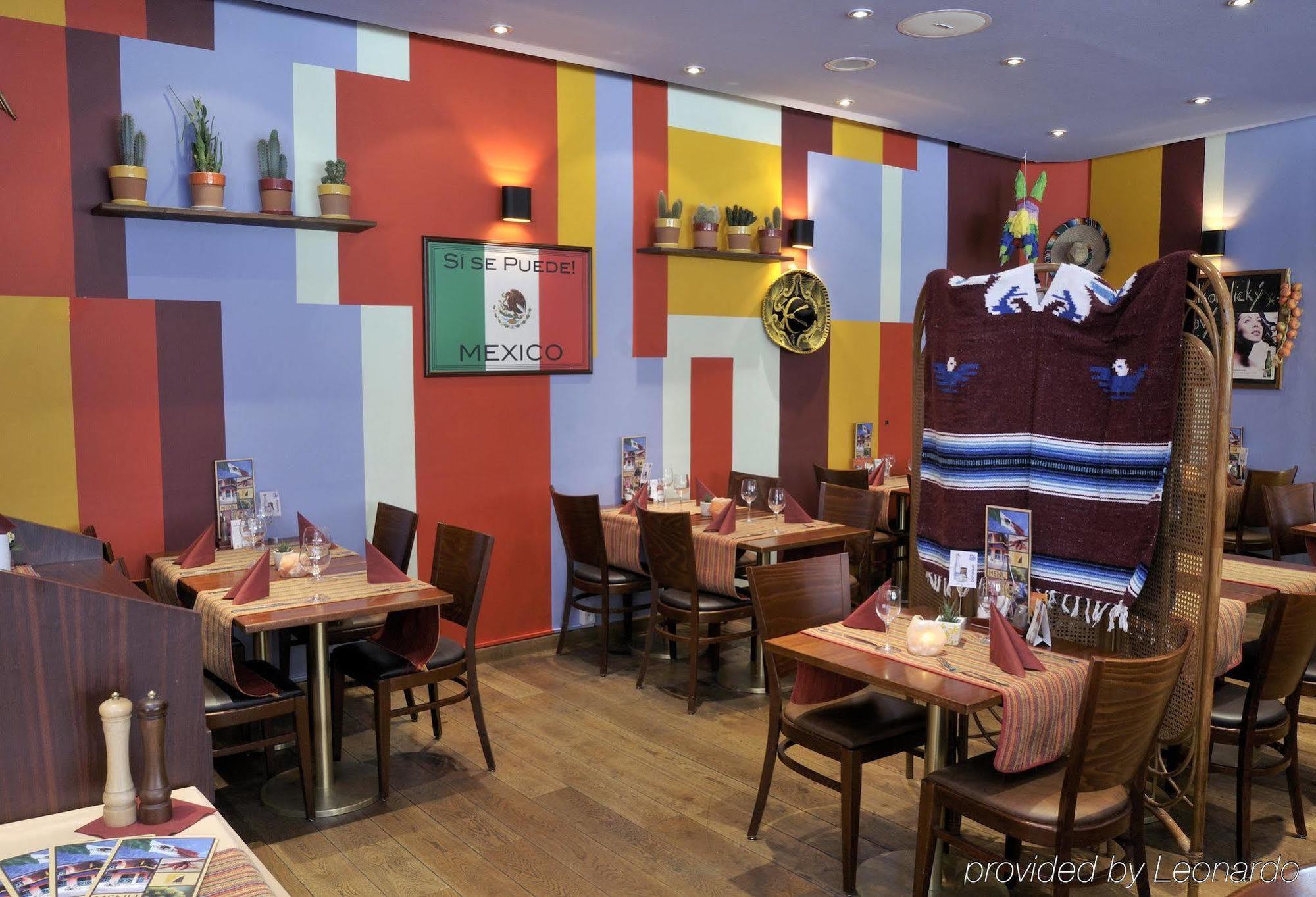 Plaza Prague Hotel - Czech Leading Hotels Ресторан фото