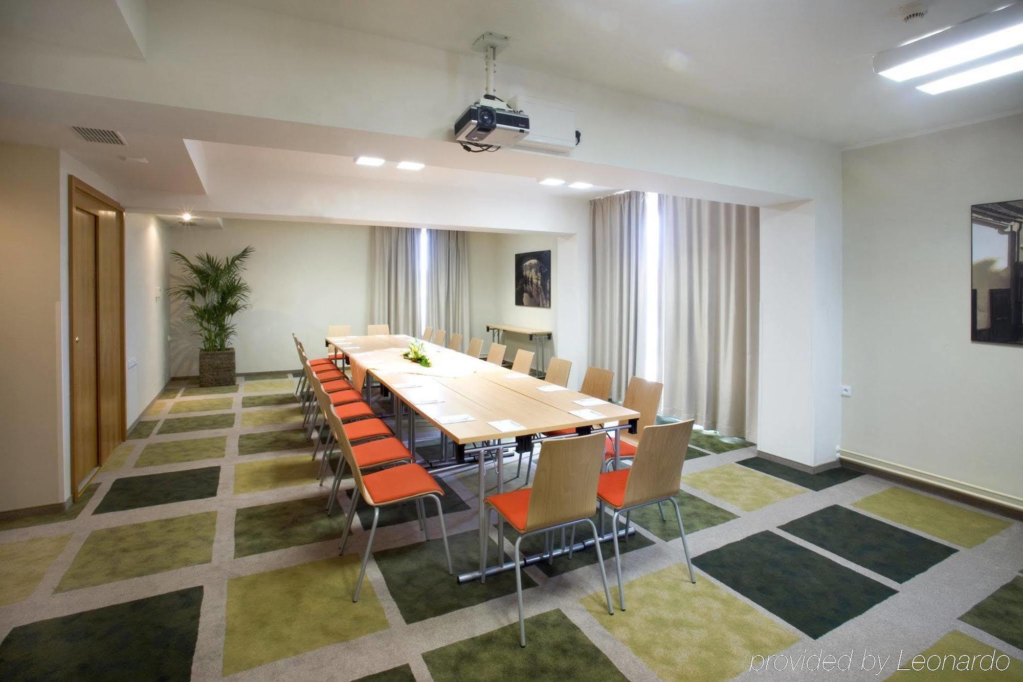 Plaza Prague Hotel - Czech Leading Hotels Екстер'єр фото