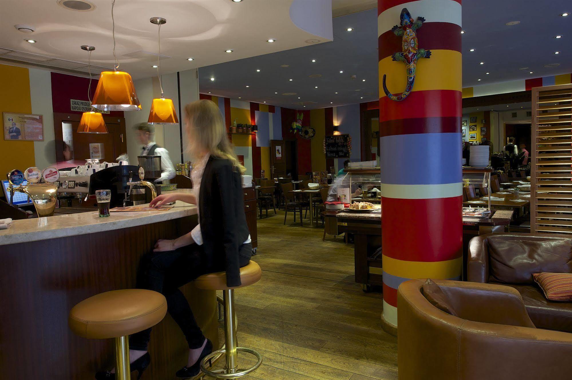 Plaza Prague Hotel - Czech Leading Hotels Екстер'єр фото