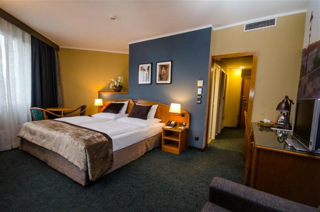 Plaza Prague Hotel - Czech Leading Hotels Екстер'єр фото